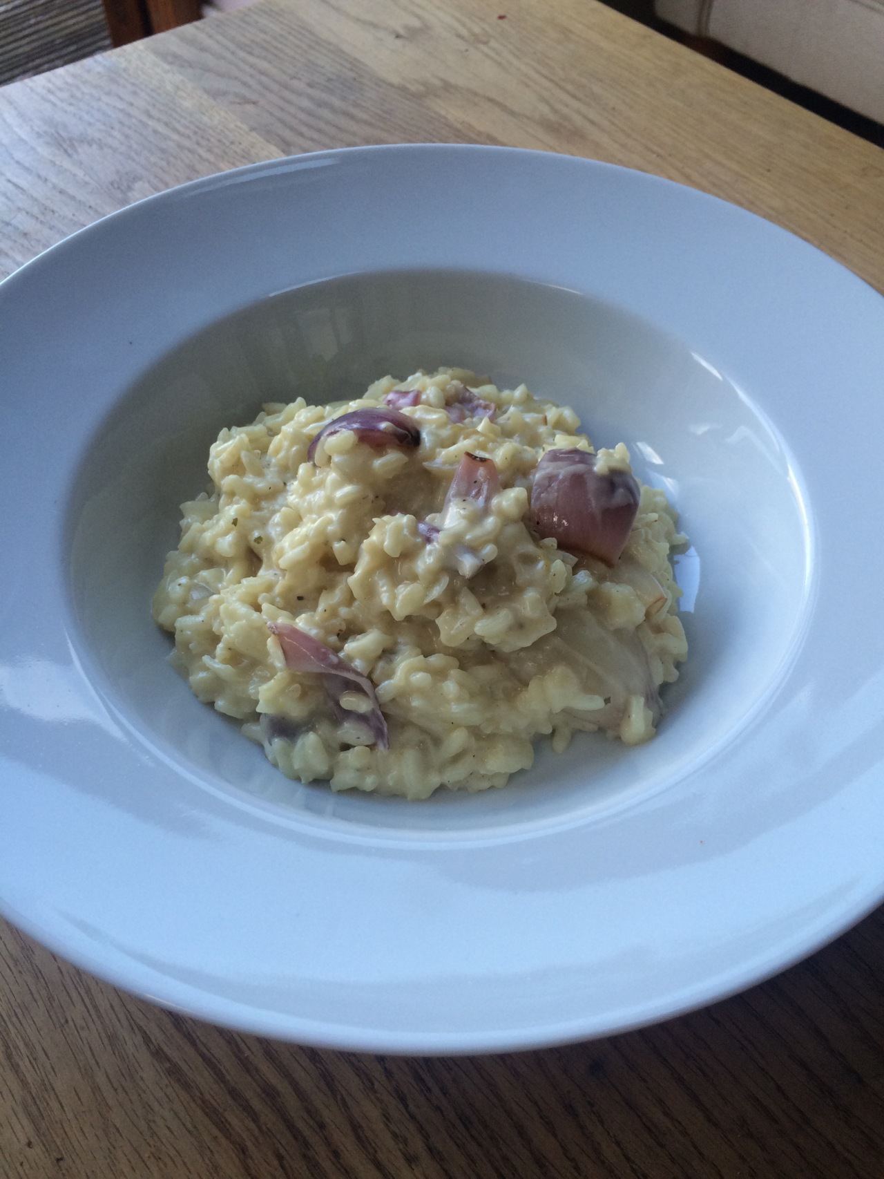 Recipe – Roasted red onion, goats cheese & truffle oil risotto